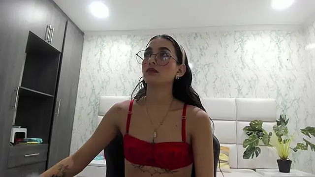 ValerySkinnyy online show from 10-20-25, 03:41