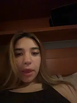 ItalianGirl online show from 03-24-26, 07:58