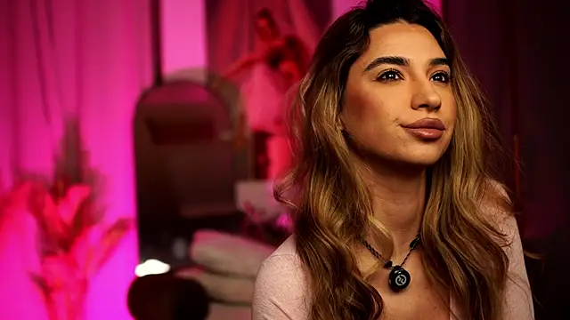 ItalianGirl online show from 04-10-26, 08:05