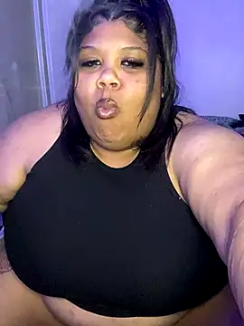 Snapshot of BlaxicanaMami chatting on 11-09-25, 09:35 BlaxicanaMami online show from 11-09-25, 09:35