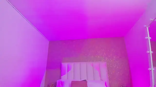 KaylieBrooks online show from 09-11-25, 05:24