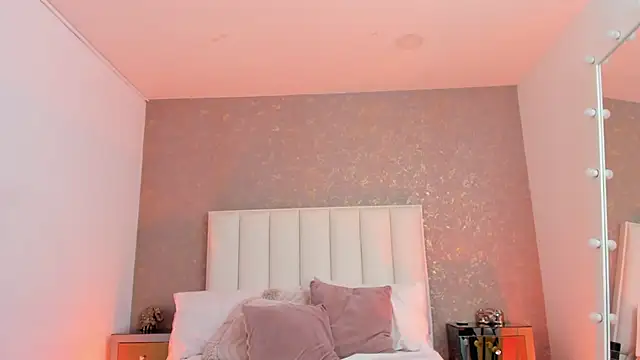 KaylieBrooks online show from 02-25-26, 06:52