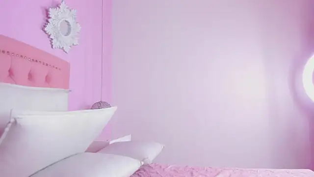 CannelaSmith online show from 10-08-25, 08:38