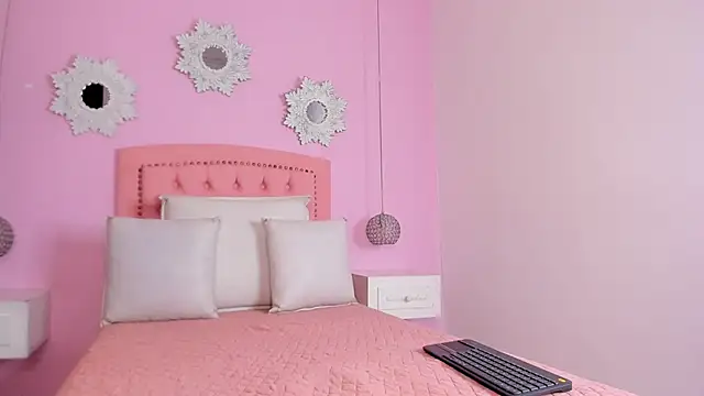 CannelaSmith online show from 09-13-25, 11:10