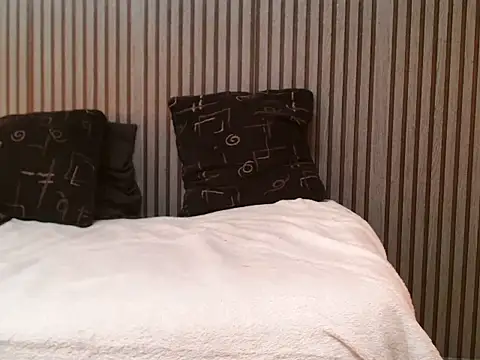 ROYALASS25 online show from 10-04-25, 10:17