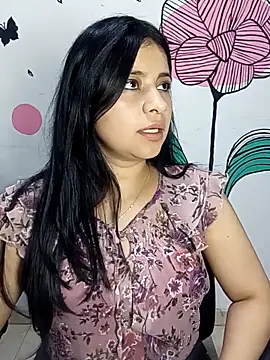 ValerieLove  online show from 10-10-25, 08:53