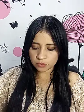 ValerieLove  online show from 10-09-25, 07:47