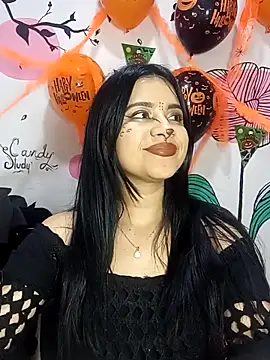 ValerieLove  online show from 10-28-25, 07:24