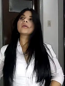 ValerieLove  online show from 09-09-25, 07:45