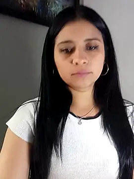 ValerieLove  online show from 10-01-25, 07:18