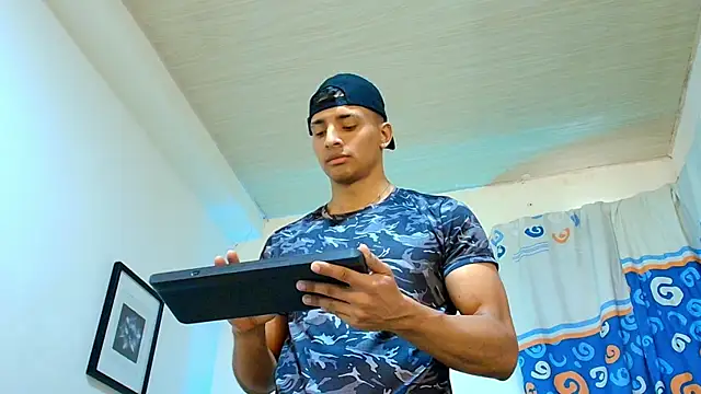 Smith Fitness online show from 06-11-26, 03:09