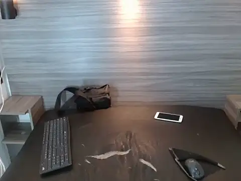 Penelopee Rouse online show from 11-24-25, 07:25