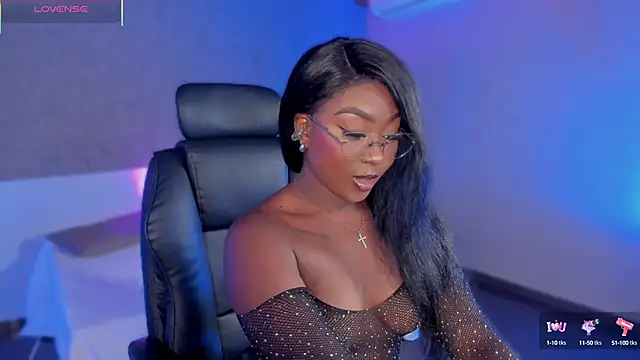 Snapshot of Kishalove_ chatting on 09-25-25, 10:54 Kishalove  online show from 09-25-25, 10:54