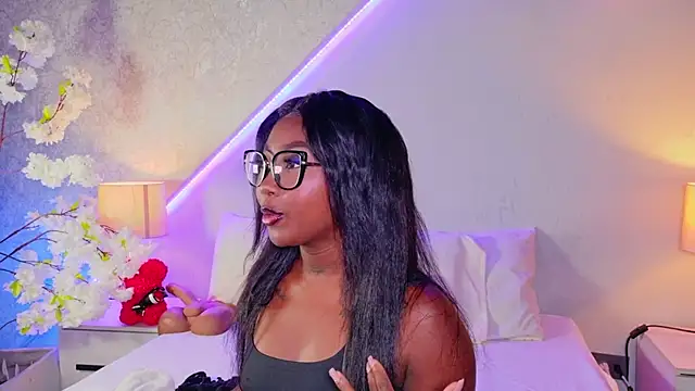 Snapshot of Kishalove_ chatting on 06-16-26, 10:04 Kishalove online show from 06-16-26, 10:04