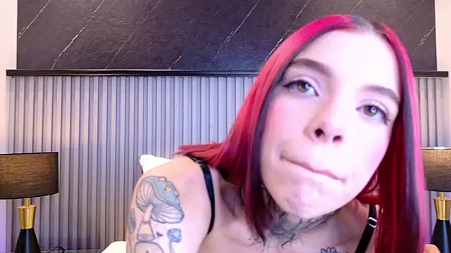 Meganreed  online show from 05-19-26, 10:28