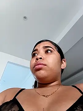 Snapshot of MadissonRizz chatting on 09-21-25, 12:21 MadissonRizz online show from 09-21-25, 12:21