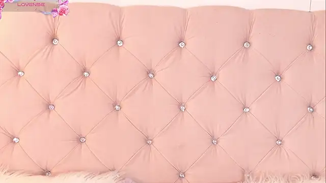 CaterinaRomano online show from 10-08-25, 08:09