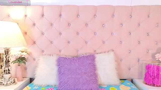 CaterinaRomano online show from 12-16-25, 03:05