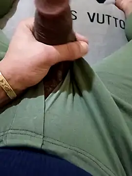 anis3g4 online show from 02-10-26, 03:11