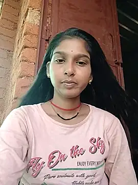 Snapshot of Yatiksha_Beby chatting on 09-23-25, 08:32 Yatiksha Beby online show from 09-23-25, 08:32