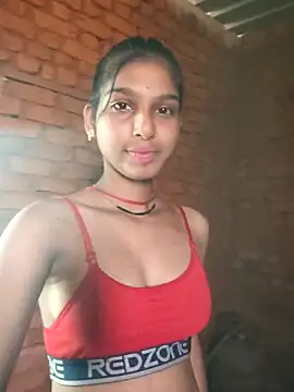 Snapshot of Yatiksha_Beby chatting on 09-09-25, 05:06 Yatiksha Beby online show from 09-09-25, 05:06