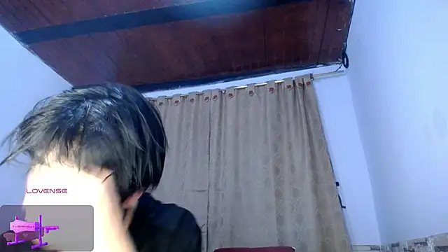 DaraKat18 online show from 11-14-25, 10:13