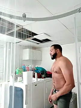 tripping385 online show from 12-04-25, 04:44