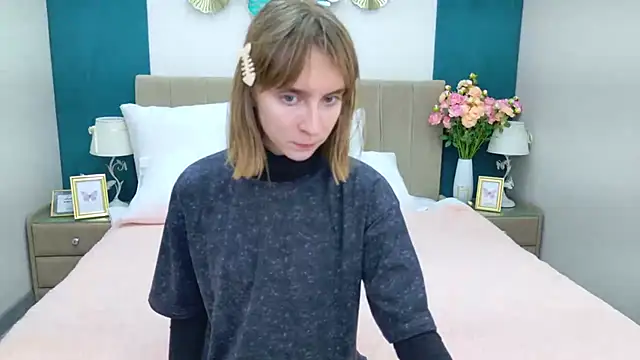 Beverly Gomes online show from 12-03-25, 03:55