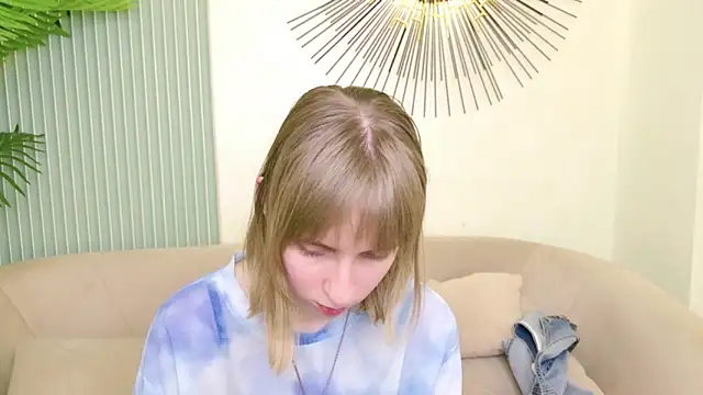 Beverly Gomes online show from 10-04-25, 06:31