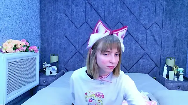 Beverly Gomes online show from 03-24-26, 03:45