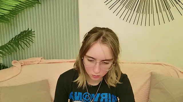 Beverly Gomes online show from 09-20-25, 11:59