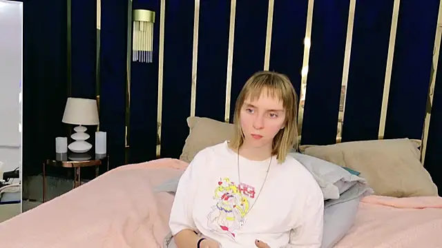 Beverly Gomes online show from 09-24-25, 07:53