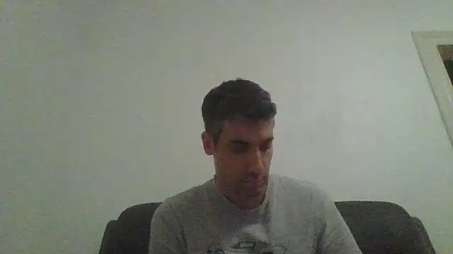 JulioIsHere4you online show from 11-13-25, 04:11