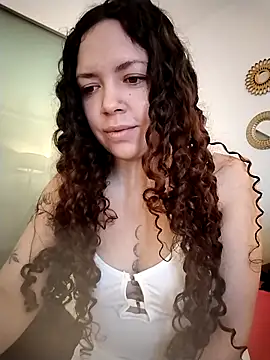 Snapshot of RubyStrong chatting on 02-01-26, 02:15 RubyStrong online show from 02-01-26, 02:15