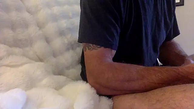 blusky07 online show from 10-22-25, 05:23