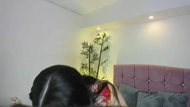Bella Sumers online show from 07-16-26, 03:20