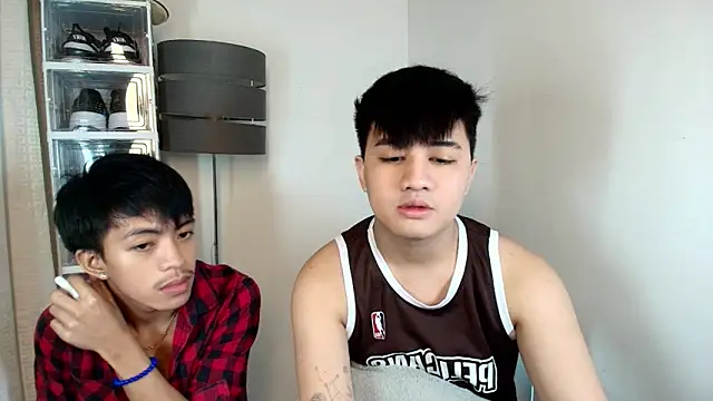 Snapshot of KentAivan chatting on 09-26-25, 06:37 KentAivan online show from 09-26-25, 06:37