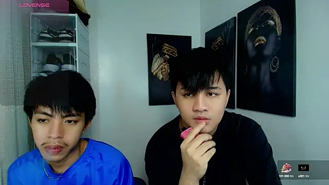 Snapshot of KentAivan chatting on 10-10-25, 05:47 KentAivan online show from 10-10-25, 05:47