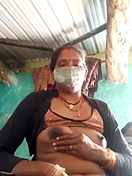 CUTE-004 online show from 04-08-26, 10:06