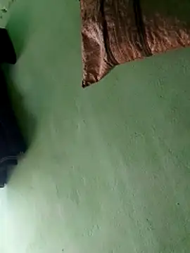 CUTE-004 online show from 04-01-26, 05:42