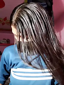 Snapshot of Janvi_Jaitly chatting on 06-26-26, 12:27 Janvi Jaitly online show from 06-26-26, 12:27