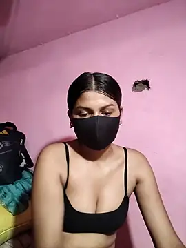 Snapshot of Janvi_Jaitly chatting on 07-20-26, 08:22 Janvi Jaitly online show from 07-20-26, 08:22
