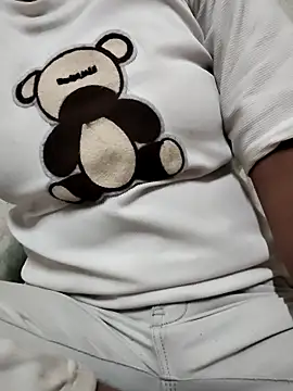 Janvi Jaitly online show from 10-25-25, 07:58