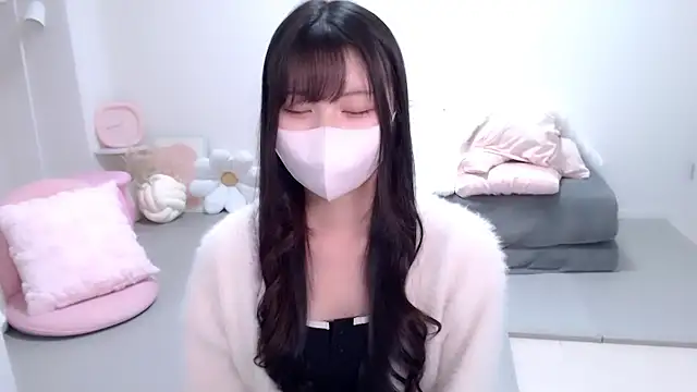 moka-neko online show from 11-14-25, 05:27