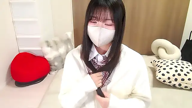 moka-neko online show from 10-16-25, 11:40