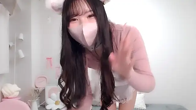 Snapshot of moka-neko chatting on 02-22-26, 01:46 moka-neko online show from 02-22-26, 01:46