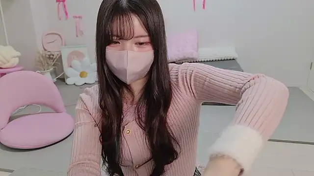 Snapshot of moka-neko chatting on 02-21-26, 02:41 moka-neko online show from 02-21-26, 02:41