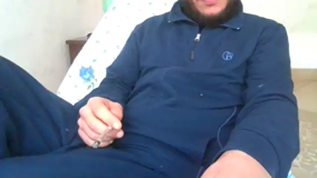 Snapshot of malessere1846 chatting on 10-27-25, 02:18 malessere1846 online show from 10-27-25, 02:18