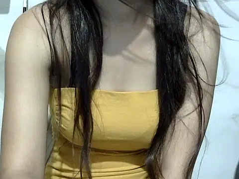 Snapshot of SEXYGUDIYA chatting on 09-10-25, 04:39 SEXYGUDIYA online show from 09-10-25, 04:39