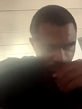 Snapshot of kingtaydo chatting on 11-09-25, 04:55 kingtaydo online show from 11-09-25, 04:55